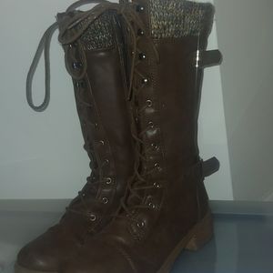 Brown calf boots